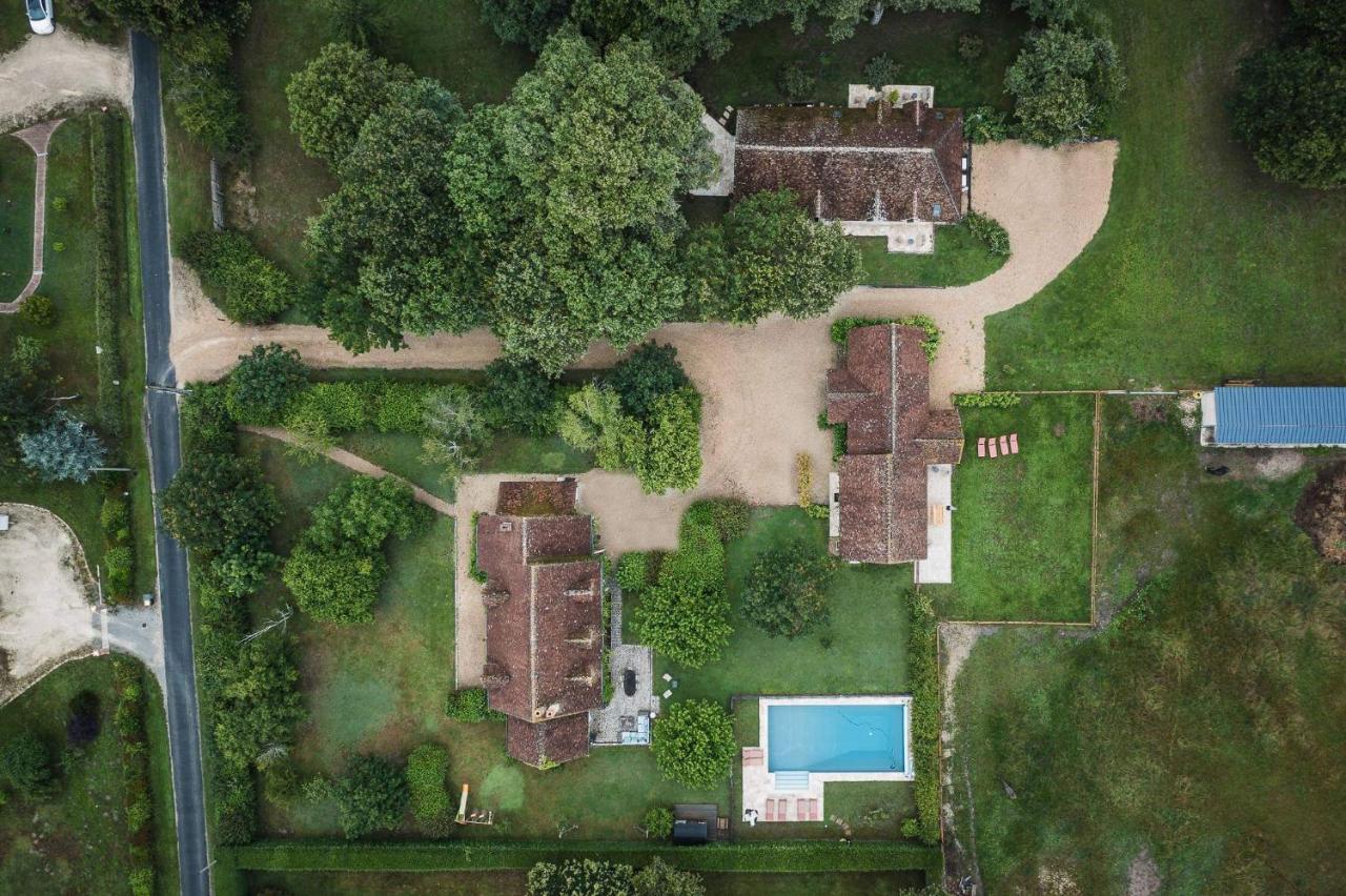 ลา กร็องฌ์ เดอ เลโอนี Bed & Breakfast Mery-sur-Cher ภายนอก รูปภาพ