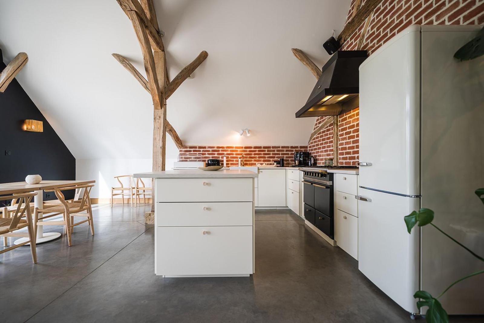 ลา กร็องฌ์ เดอ เลโอนี Bed & Breakfast Mery-sur-Cher ภายนอก รูปภาพ