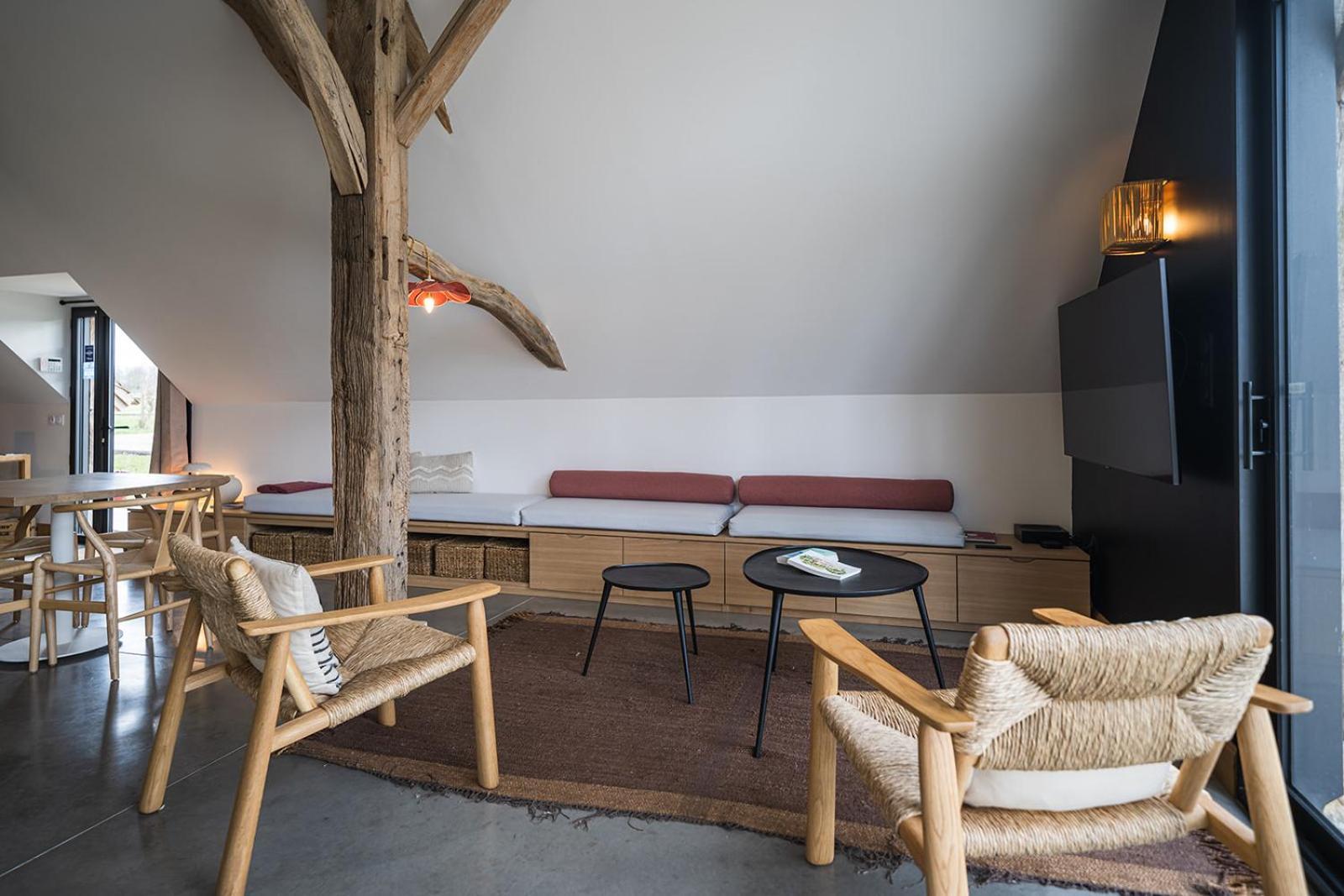 ลา กร็องฌ์ เดอ เลโอนี Bed & Breakfast Mery-sur-Cher ภายนอก รูปภาพ