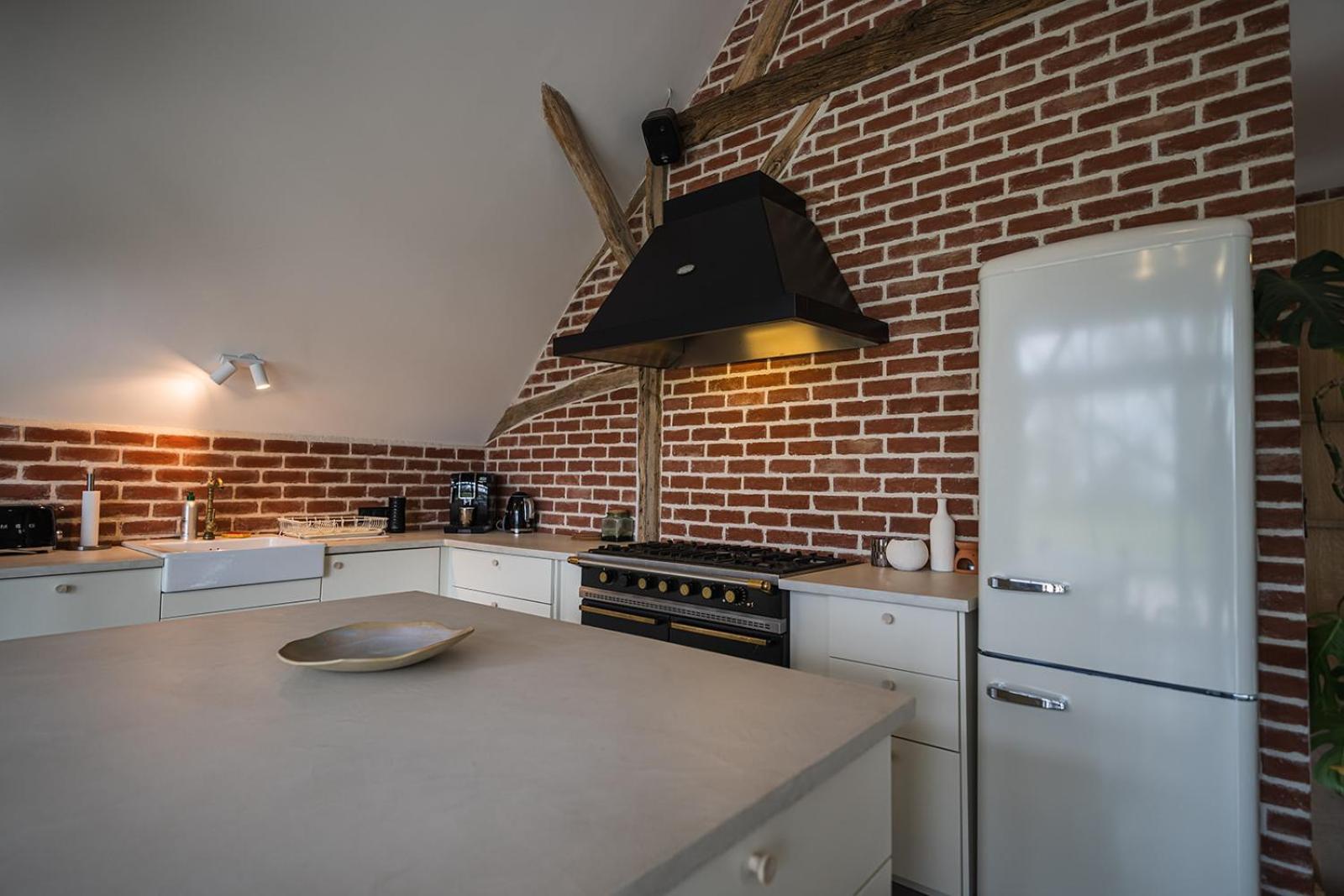 ลา กร็องฌ์ เดอ เลโอนี Bed & Breakfast Mery-sur-Cher ภายนอก รูปภาพ