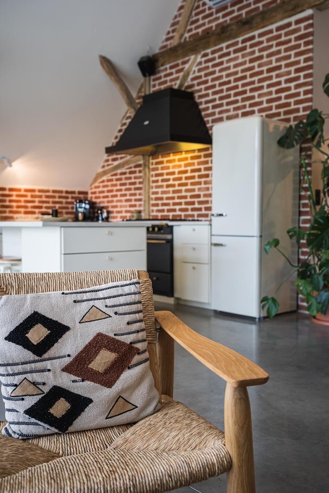 ลา กร็องฌ์ เดอ เลโอนี Bed & Breakfast Mery-sur-Cher ภายนอก รูปภาพ