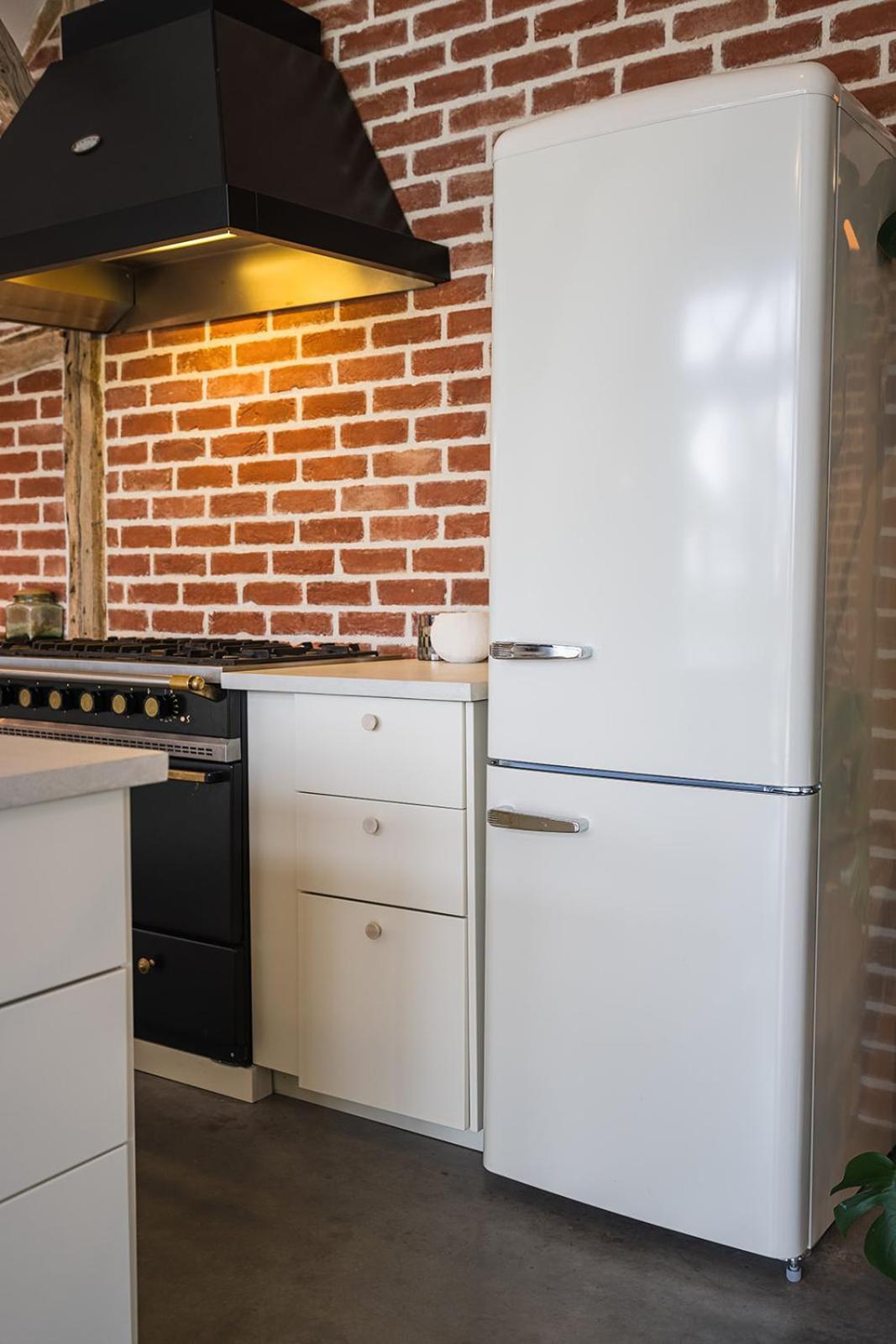 ลา กร็องฌ์ เดอ เลโอนี Bed & Breakfast Mery-sur-Cher ภายนอก รูปภาพ